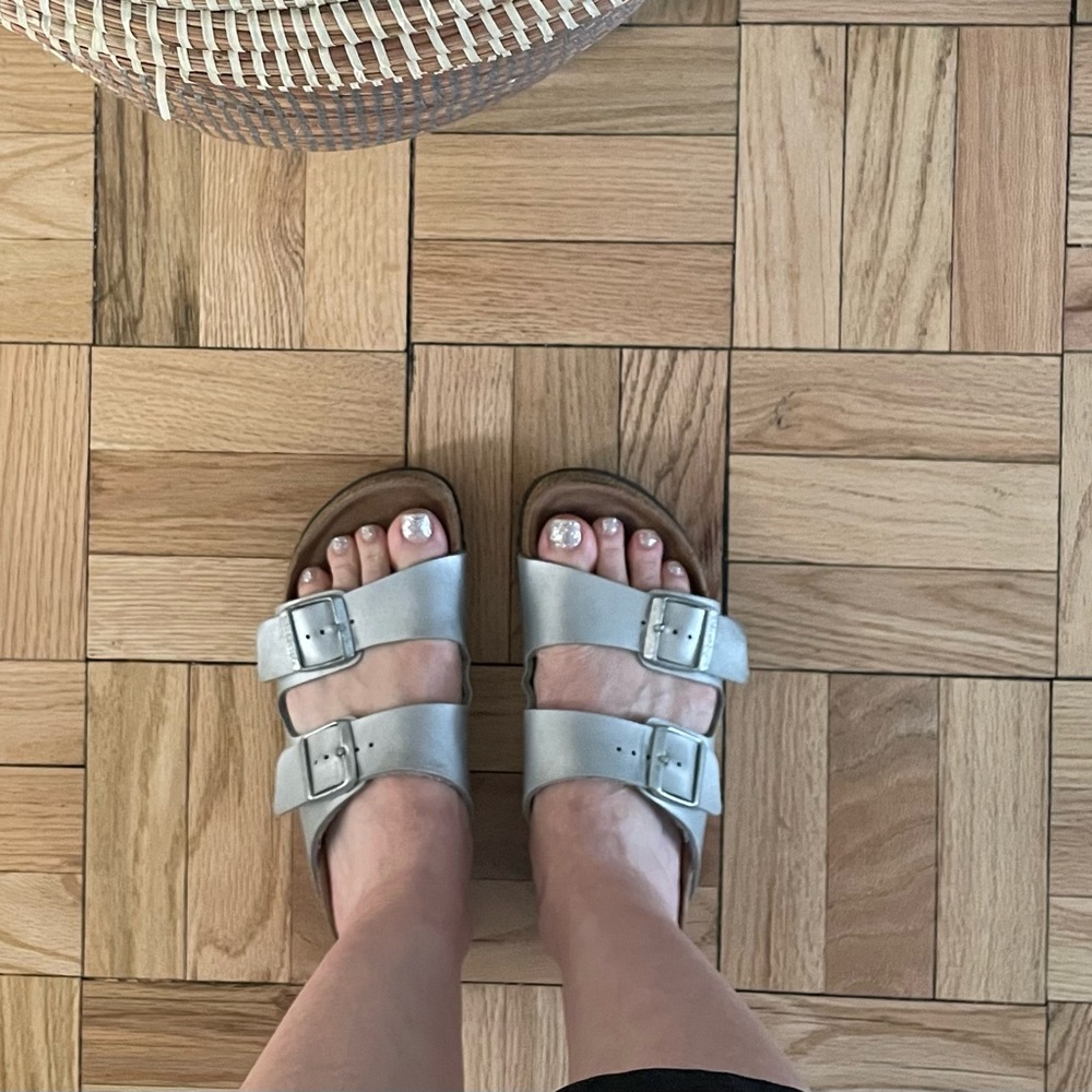 Birkenstock Arizona silver metallic leather size 40 (10)